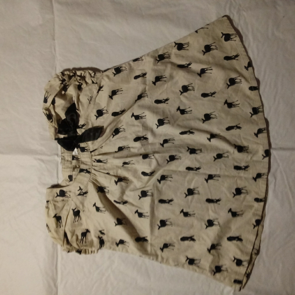 Girls Cherokee beige blouse with deer print 6t